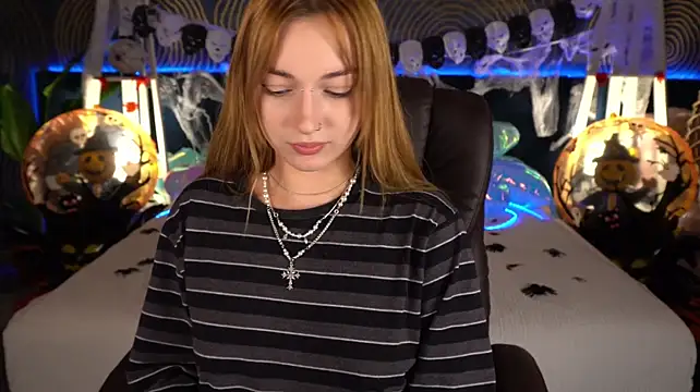 LizzaMoonn Obrolan Langsung XXX