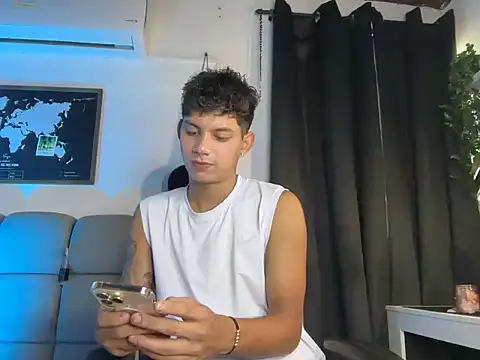 Chat XXX ao vivo de Soydaniel_naughty