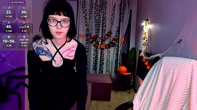 HazelTompson Adlı Modelin Canlı XXX Sohbeti