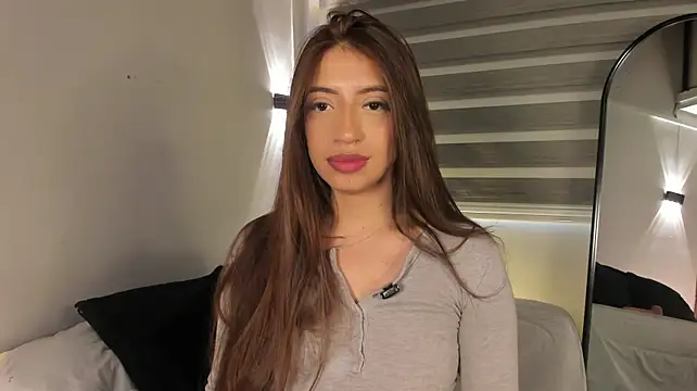 MERIDA_TAYLOR Live XXX-Chat