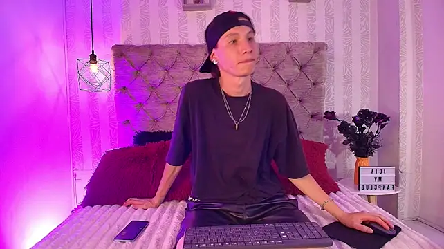 Alexxey_x: онлайн-секс-чат