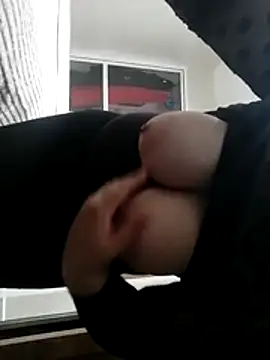 Tajanty Live XXX-Chat