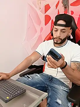 Mike_savage3 Live XXX-chat