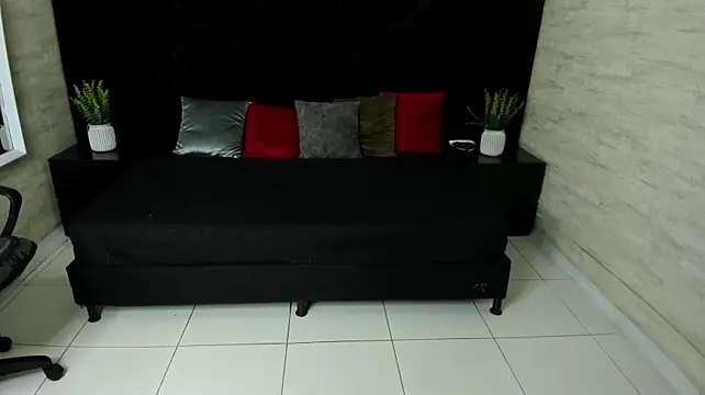 jhon_bear03 Show in webcam