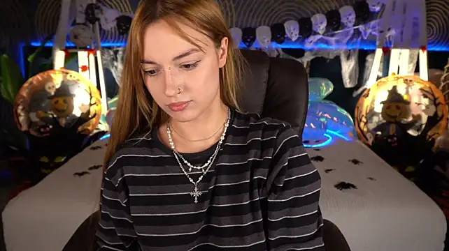 Chat XXX ao vivo de LizzaMoonn