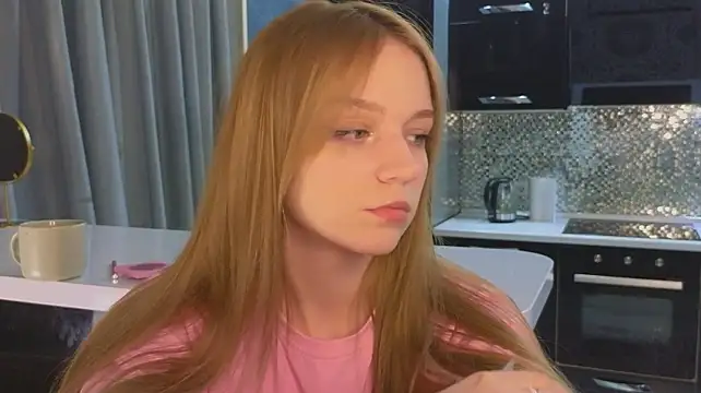 baeyoda Adlı Modelin Canlı XXX Sohbeti