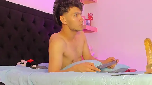 Chat XXX ao vivo de camilo_model