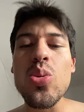 tu_king_david Chat XXX in diretta