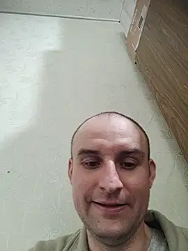 Yarko777 live XXX chat