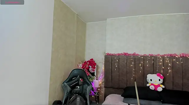 צ'אט XXX בשידור חי של Julieth_Caandy