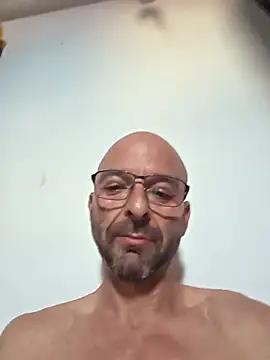 wildfuckano Adlı Modelin Canlı XXX Sohbeti