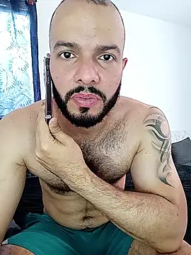 tommel_bailey 现场XXX聊天