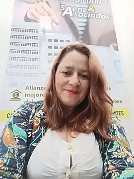 צ'אט XXX בשידור חי של LUISA--30