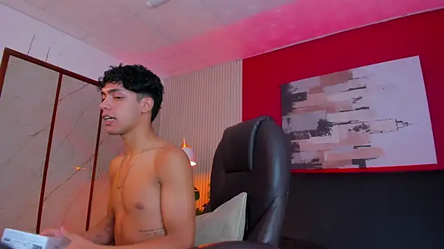 Chat XXX Live Naughty_BoyW