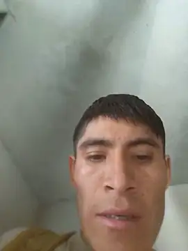 Misaelcastillocal Show in webcam