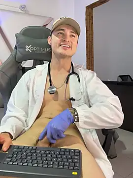Chat +18 de Alexander_ferre ao vivo