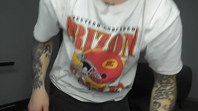 Czat XXX na żywo – Igor_Wilde