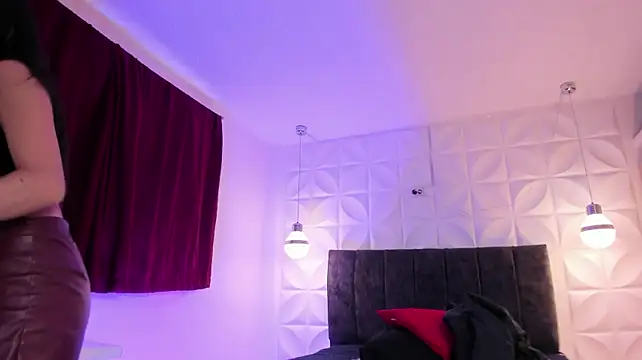 _paula_69 Adlı Modelin Canlı XXX Sohbeti