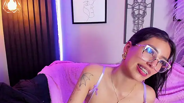 Madisson_thompson__'s Live XXX Chat