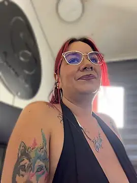 Chat XXX ao vivo de JulianaDiiaz