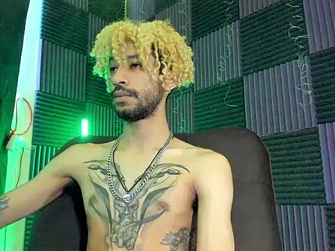 Chat +18 de TerryPool ao vivo