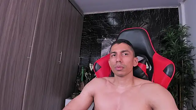 Erik_castle Obrolan Langsung XXX