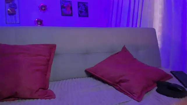 Alana-Fox_'s Live XXX Chat