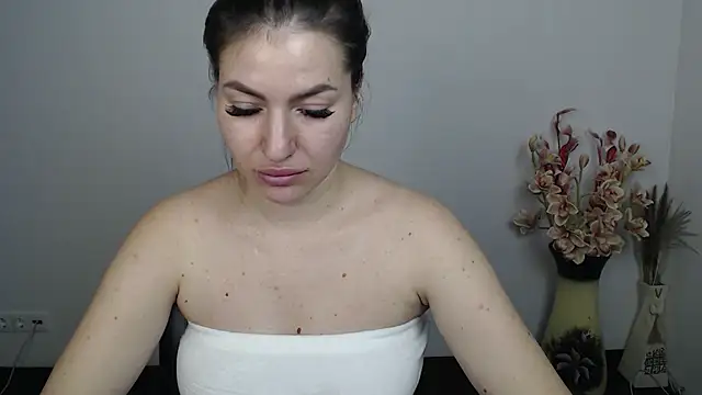 Živý XXX chat Trinny_Love