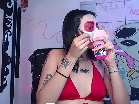 XXX chat uživo modela Alice_Phantom_x