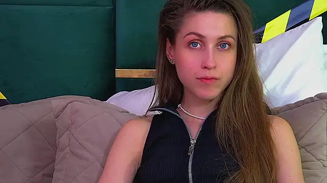 Онлайн чат XXX HaileyArden