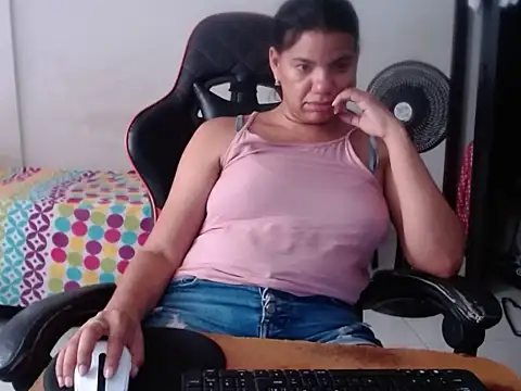 Adriana_0312 Obrolan Langsung XXX