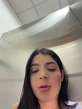 ArieliciousXXX Live XXX Chat