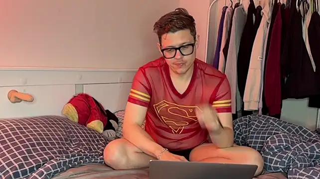 daniel-belown Live XXX chat