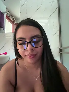 Emily_WolffのライブXXXチャット