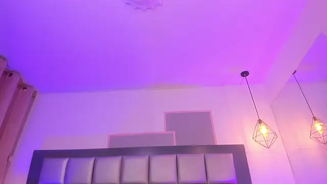 Maddie_Ray Adlı Modelin Canlı XXX Sohbeti