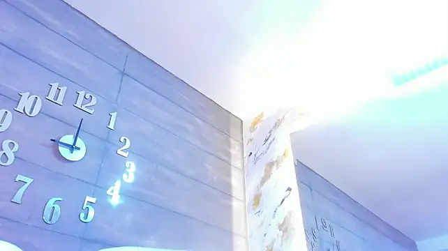 צ'אט XXX בשידור חי של EllieFox_