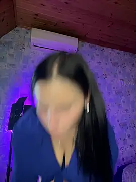 Chat +18 de OopsBigTits ao vivo