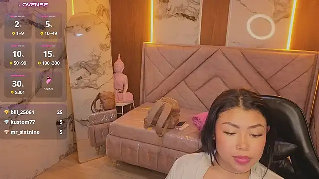 Chatroom XXX en direct de Alaya_Rosse_v