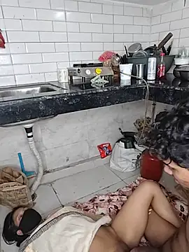 Miss_haniya01 Pertunjukan Webcam