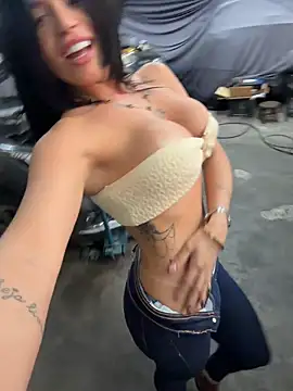 Онлайн чат XXX Rafaellaz
