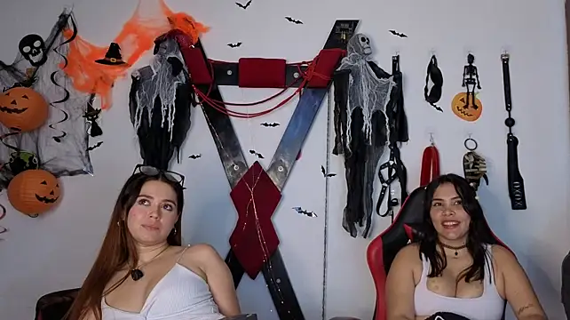 Živý XXX chat Hana_and_Chantal
