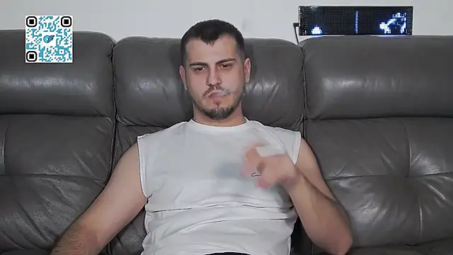 CrazyDom1 – Naživo XXX chat