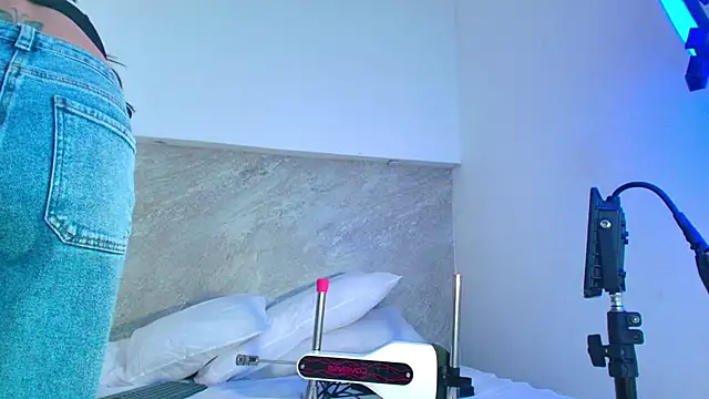 Chat +18 de Dixie_grey1 ao vivo