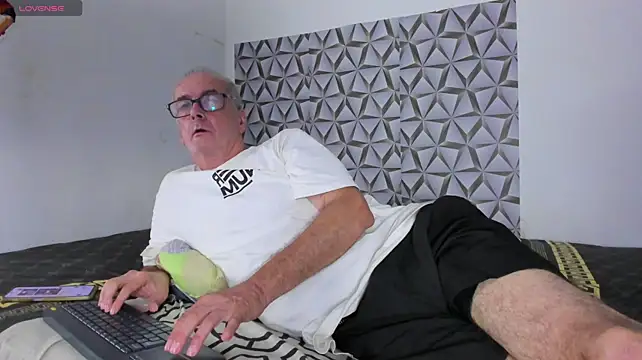 david_holman – Naživo XXX chat
