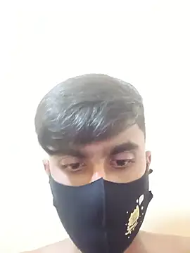 Hotboy-akash লাইভ XXX চ্যাট