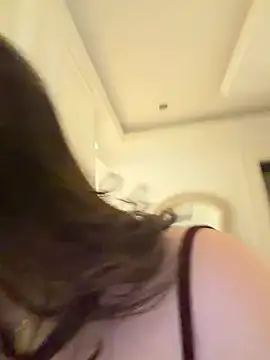 Freyaa1 Adlı Modelin Canlı XXX Sohbeti
