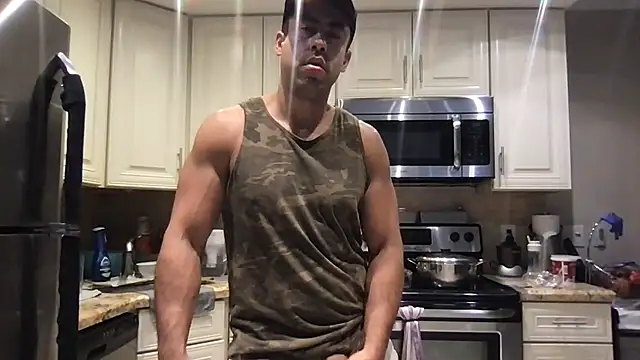 BigGuyMuscle লাইভ XXX চ্যাট