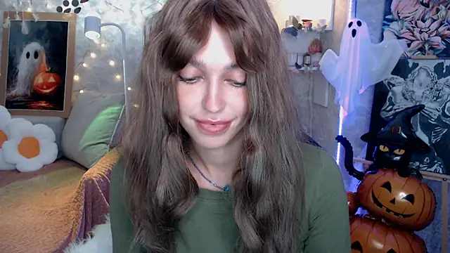 NickyAdamidi Adlı Modelin Canlı XXX Sohbeti