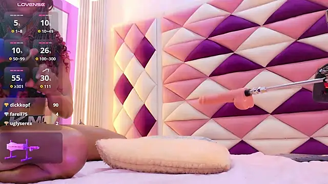 samirths_boy_ live XXX chat