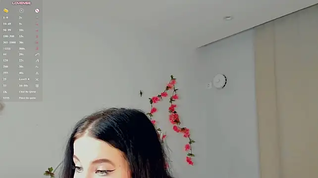 Chat +18 de CleotildePiel ao vivo